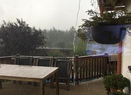 Bioklimatická ocelová pergola šestihranného tvaru 02